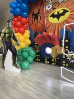 Фотозона Супергерои